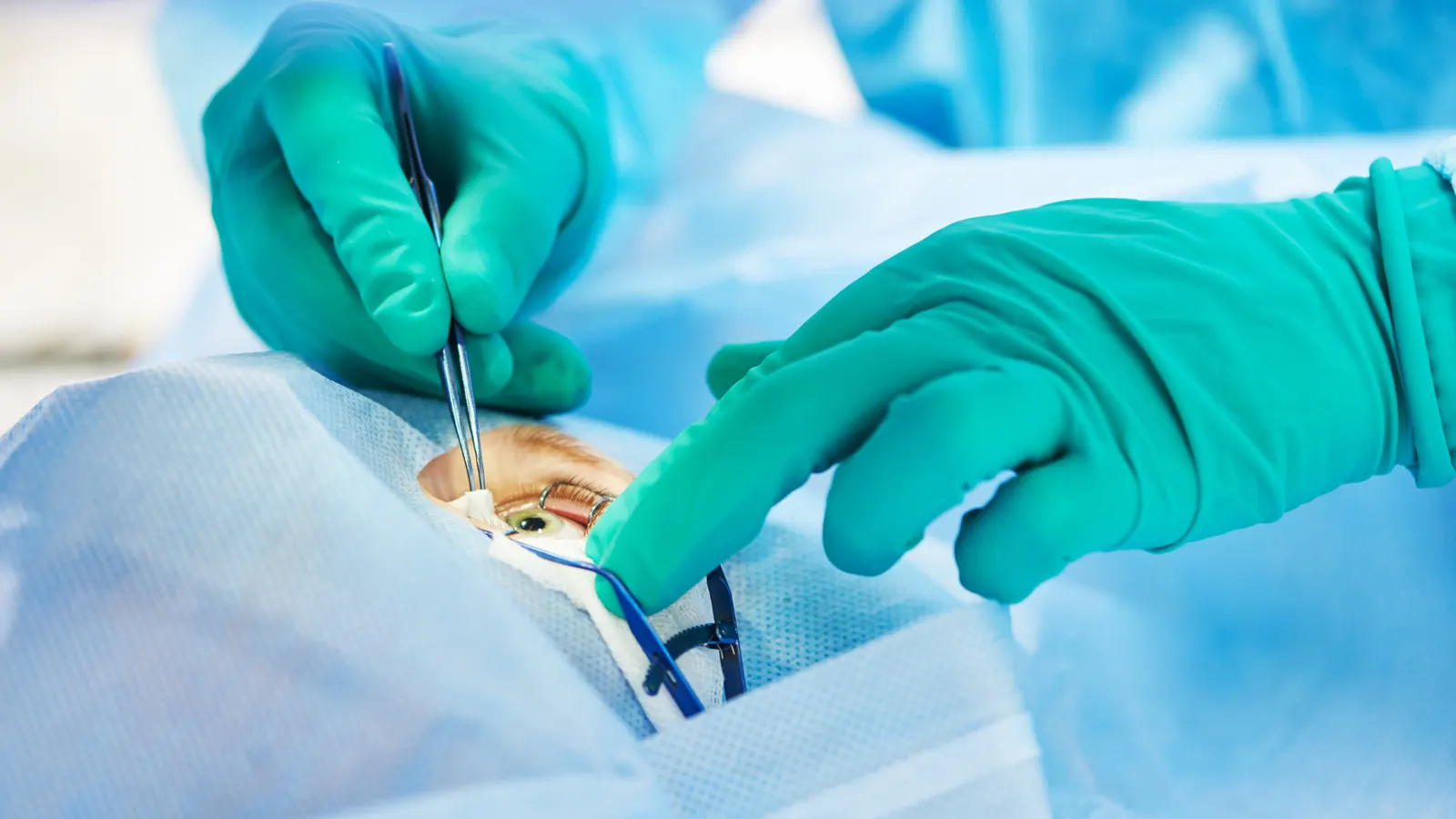 Cataract operation cost and treatment graphic